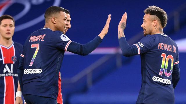 1621221049706090486.jpg cropped_GettyImages-1232934161.jpg