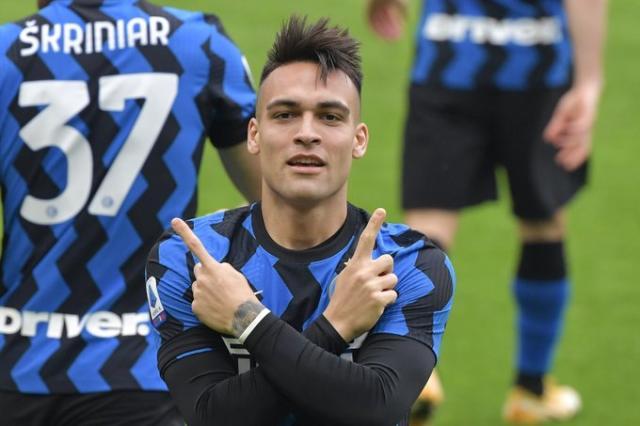 1614434045045065650.jpg 2.jpg